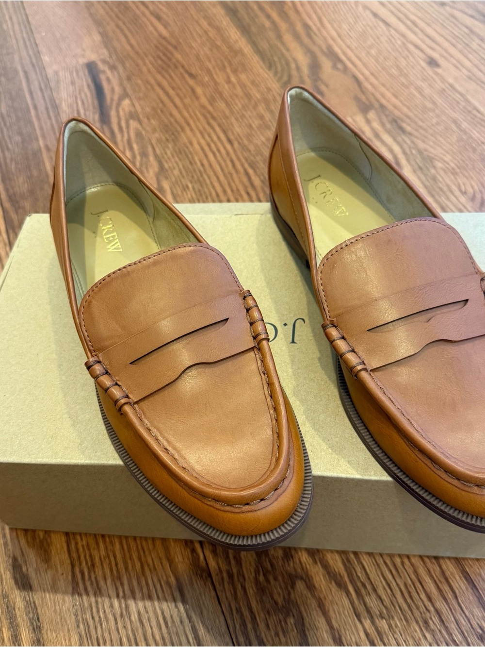 J.Crew Leather Penny Loafers Size 9 Warm Chai Brown Classic Slip On NWT - Picture 8 of 9